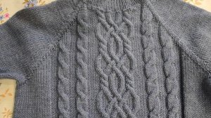 ? СП " Вяжем для любимых - сезон 2 " // Отчёт 1 //  Красивый джемпер с араном ( обзор ) //