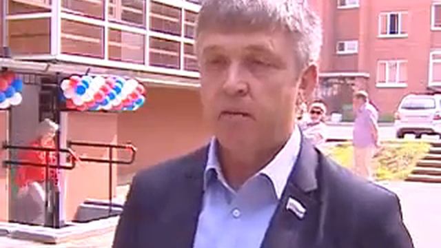 В микрорайоне Березовый открылась ветеранская организация "Березнячок" смотреть онлайн