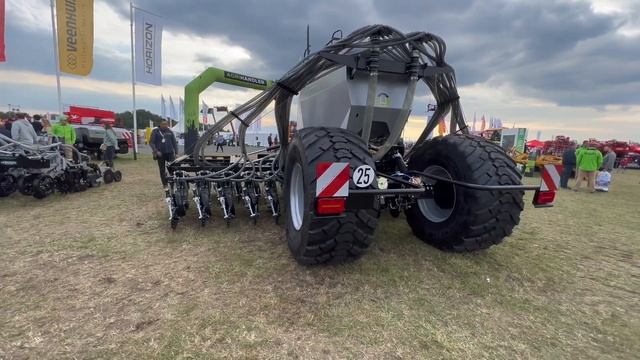 Стрип Тилл агрегаты Horizon (Горизонт) Czajkowski (Чайковский) смотреть онлайн