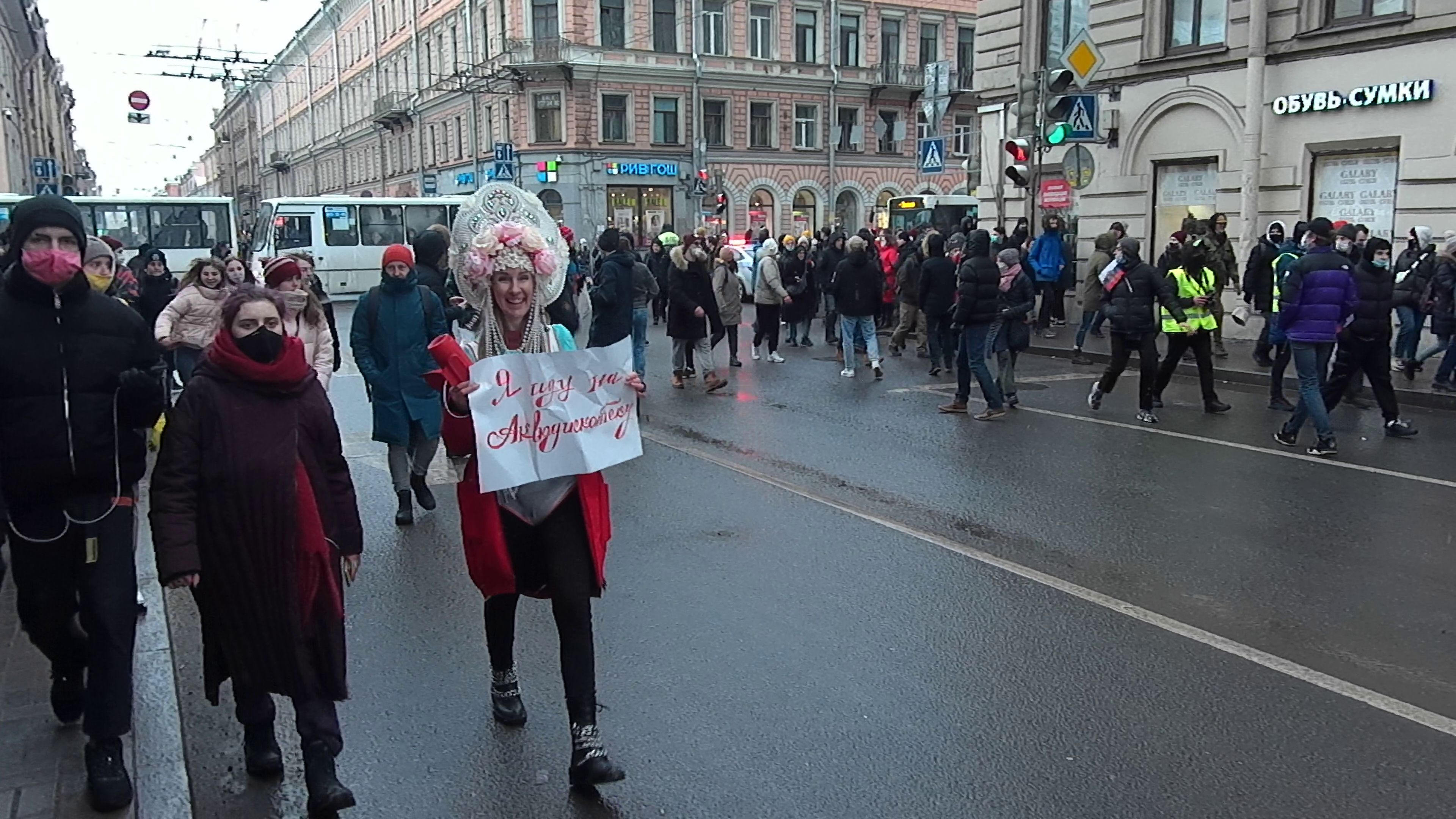 Нападение на питер. Митинги в Санкт Петербург января 2021. Протесты 31 января Петербург. Митинг 31 января 2021 в СПБ.