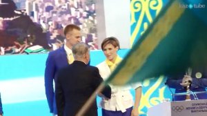 Назарбаев поздравил олимпийских чемпионов и вручил государственные награды