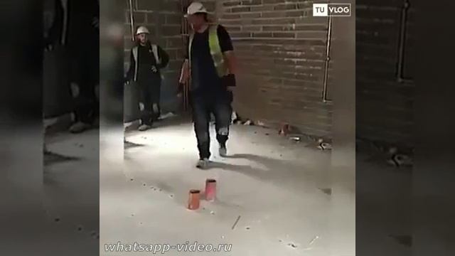 Строители прикалываются