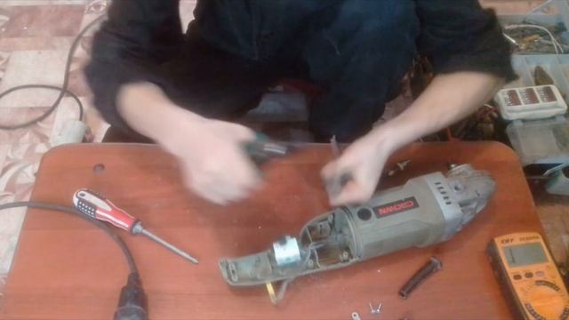 Ремонт болгарки "CROWN".grinding machine, repair. смотреть онлайн