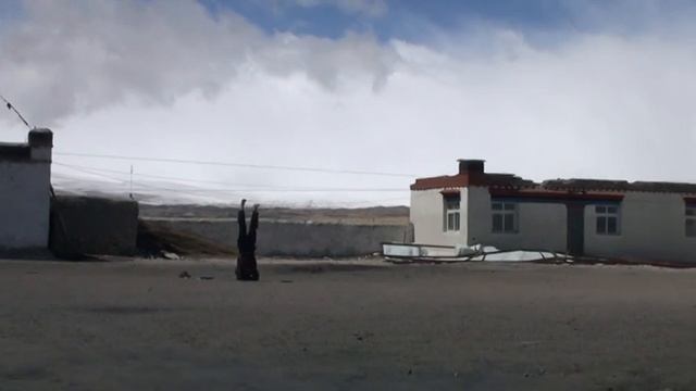 Ширшасана и йога-тур смотреть онлайн