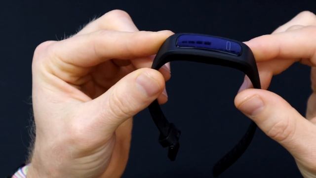 Recensione braccialetto sportivo fitness tracker: Samsung Galaxy Fit-e SM-R375 смотреть онлайн