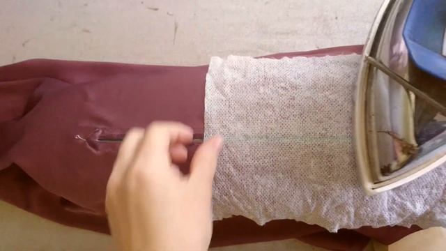 Как убрать складки и заломы на шелке смотреть онлайн