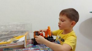 Тобот Атлон Рокки / Tobot Athlon Rocky распаковка игрушки