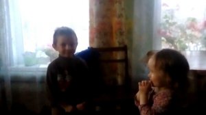 Целуются с чужим мальчиком
