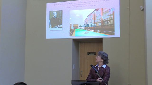 Круглый стол "Книжные памятники Петербурга: комплекс проблем" смотреть онлайн