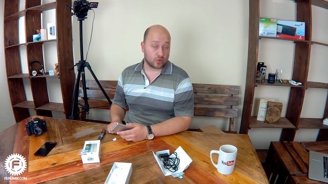 XiaoMi Redmi 3 PRO: первый день использования и ЭПИЧНАЯ распаковка от FERUMM LIVE смотреть онлайн