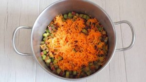 Варенье из ревеня с курагой