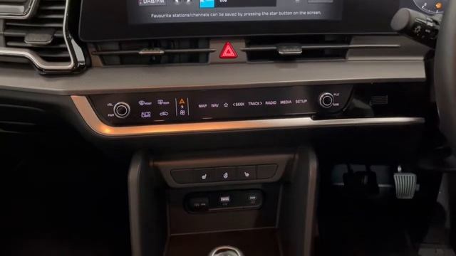 Acorn Kia - Kia Sportage 1.6 T-GDi 3 Euro 6 (s/s) 5dr - DS71UDU смотреть онлайн