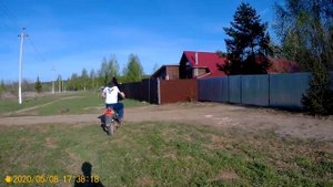 как научится ездить на скутере? Разложился!