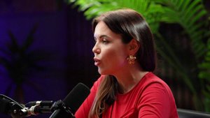 ПОЧЕМУ ТЕЛЕВЕДУЩИЕ НЕ ЗАПИНАЮТСЯ, РАБОТАЯ В ЭФИРЕ.