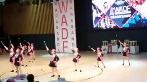 Мажоретки, Аделя. 21.04