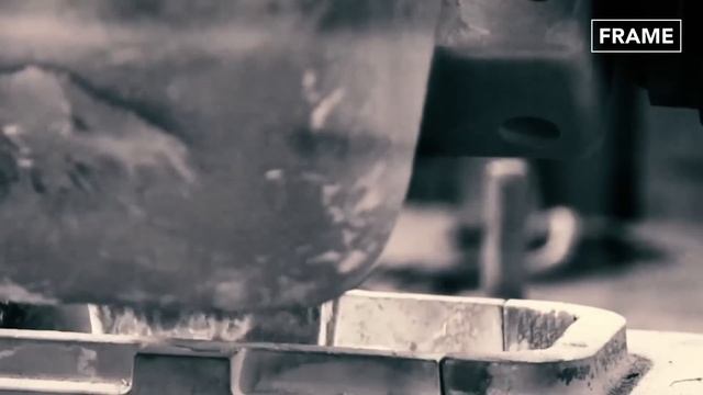 Italian Best Factory: Inside Ferrari Super Advanced Supercars Production Line смотреть онлайн