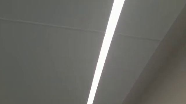 #натяжныепотолки #натяжныепотолкиотзывы #световыелинии #разделитель #ремонтквартир #потолки смотреть онлайн