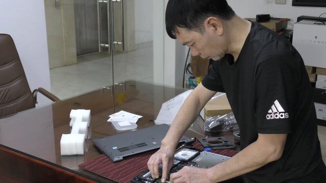 HANOILAB: UNBOXING Lenovo IdeaPad 330-15IKB 81DE00L8US Core i3-8130U/8G/1TB/W10H/Black смотреть онлайн