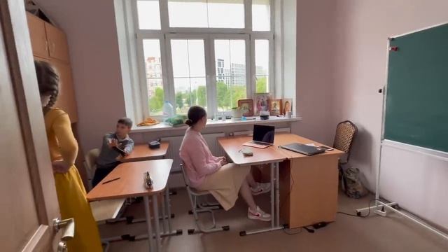 В БРАКЕ 15 ЛЕТ?МЕНЯЕМ ШКОЛУ?НОВОСТИ ПРО ДОМ? ПОЛУЧИЛИ ДИПЛОМ смотреть онлайн