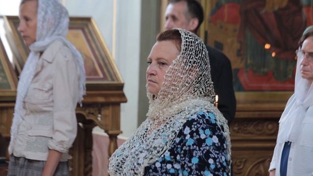 Происхождение (изнесение) честных древ Животворящего Креста Господня (14.08.2023 г.) смотреть онлайн