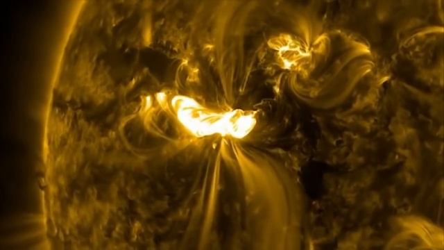 НЛО Преследует Космический Челнок NASA. Астронавт в Недоумении