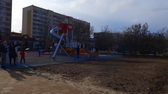 Элиста. Прогулка по 7 микрорайону. смотреть онлайн