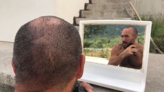 День Стрижки. Бар, Черногория.