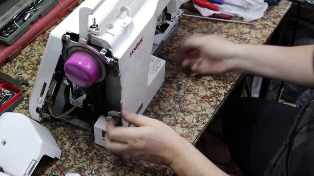 Janome 350E смотреть онлайн