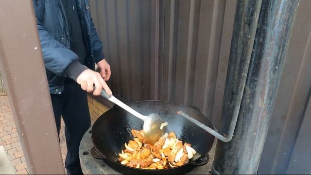 ЛАГМАН в казане от МАСТЕРСЕРЖ смотреть онлайн