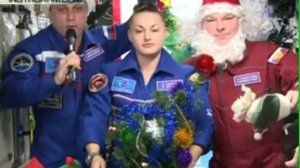 Экипаж МКС поздравил россиян с Новым годом с орбиты