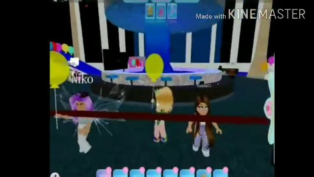 НИКО ВЫЙГРАЛА???Унизила перед ВСЕХ!?Королева БАЛА НИКО ?:(( /Roblox Royal High/ #2 смотреть онлайн