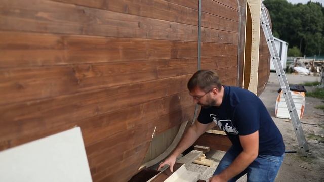 Процесс сборки Бани бочки инструкция от А до Я 6 метров длинной с боковым входом и топкой  с улицы