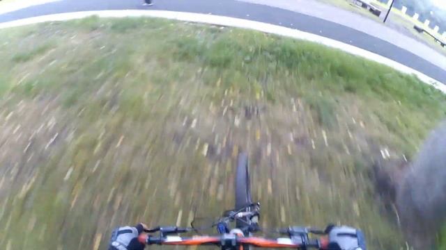 РАЙДЕРЫ НА ТРЕЙЛАХ смотреть онлайн