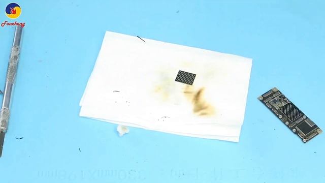 iPhone 11 board swapping & data recovery смотреть онлайн