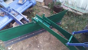 Работа грейдера на задней навеске.