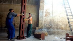 Делаем опору под балку перекрытия бетонных плит