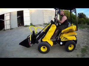 Helper 300pro Фронтальный мини погрузчик, переломка