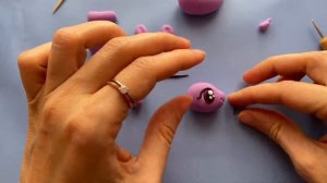 Как слепить пони My Little pony из воздушного пластилина. Пони Искорка. Лепка для детей.