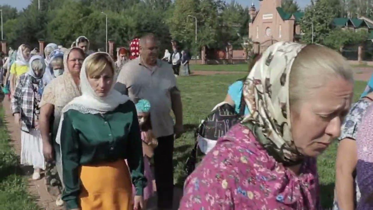 Чин литургии с Крестным ходом