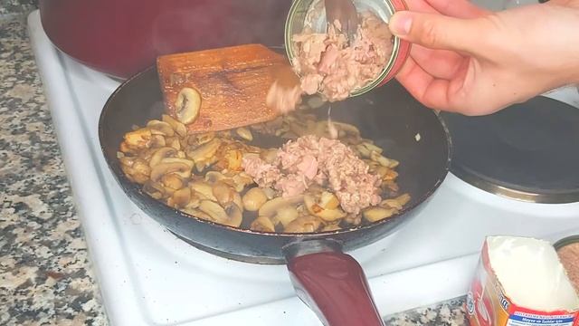 Макароны по-флотски с рыбой на сковороде: как приготовить макароны смотреть онлайн