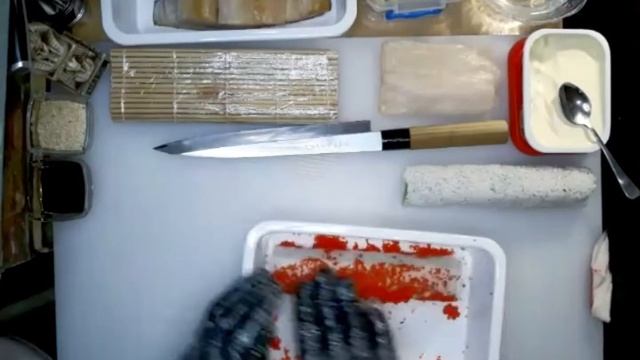 Ролл Калифорния с Лососем и Снежным Крабом. Ролл с копченной рыбой масляная. Готовим дома роллы.