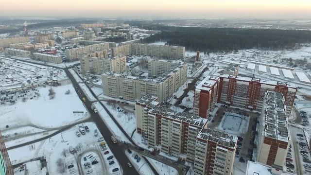 Екатеринбург, мкр-н Компрессорный. Phantom 3. смотреть онлайн