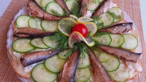 Бутерброды со шпротами. Любимая закуска с особенным соусом.