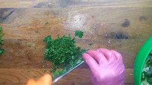 Греческая кухня. Кефтедес . Котлеты с мятой и пряными травами. Рецепт. Keftedes-meat balls with min