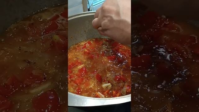 Сытное блюдо из бараньих ребрышек смотреть онлайн