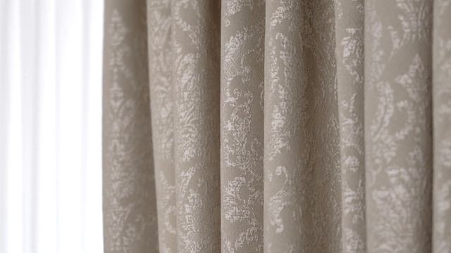 Шторы и покрывало «Молинеро» смотреть онлайн