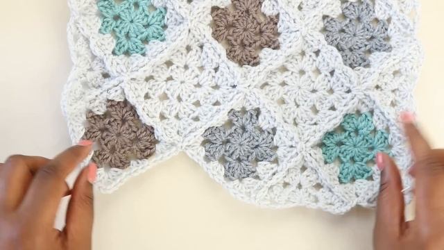 Sweet Granny Baby Blanket *FREE CROCHET PATTERN W/ STEP-BY-STEP TUTORIAL* смотреть онлайн