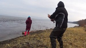 Рыбалка на Сахалине, ловля кунджи ранней весной на протоке