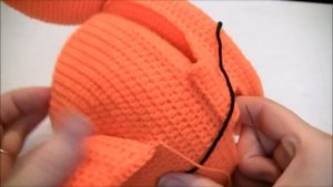 Как аккуратно пришить детали вязаной игрушки. Матрасный шов.