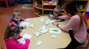 Видео - урок нетрадиционное рисование с детьми 2-3 лет.